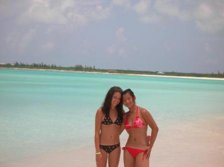 ENCORE LES P'TITES CHANCEUSE AU BAHAMAS !:p