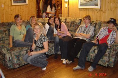 Party CheZ StepH =)
